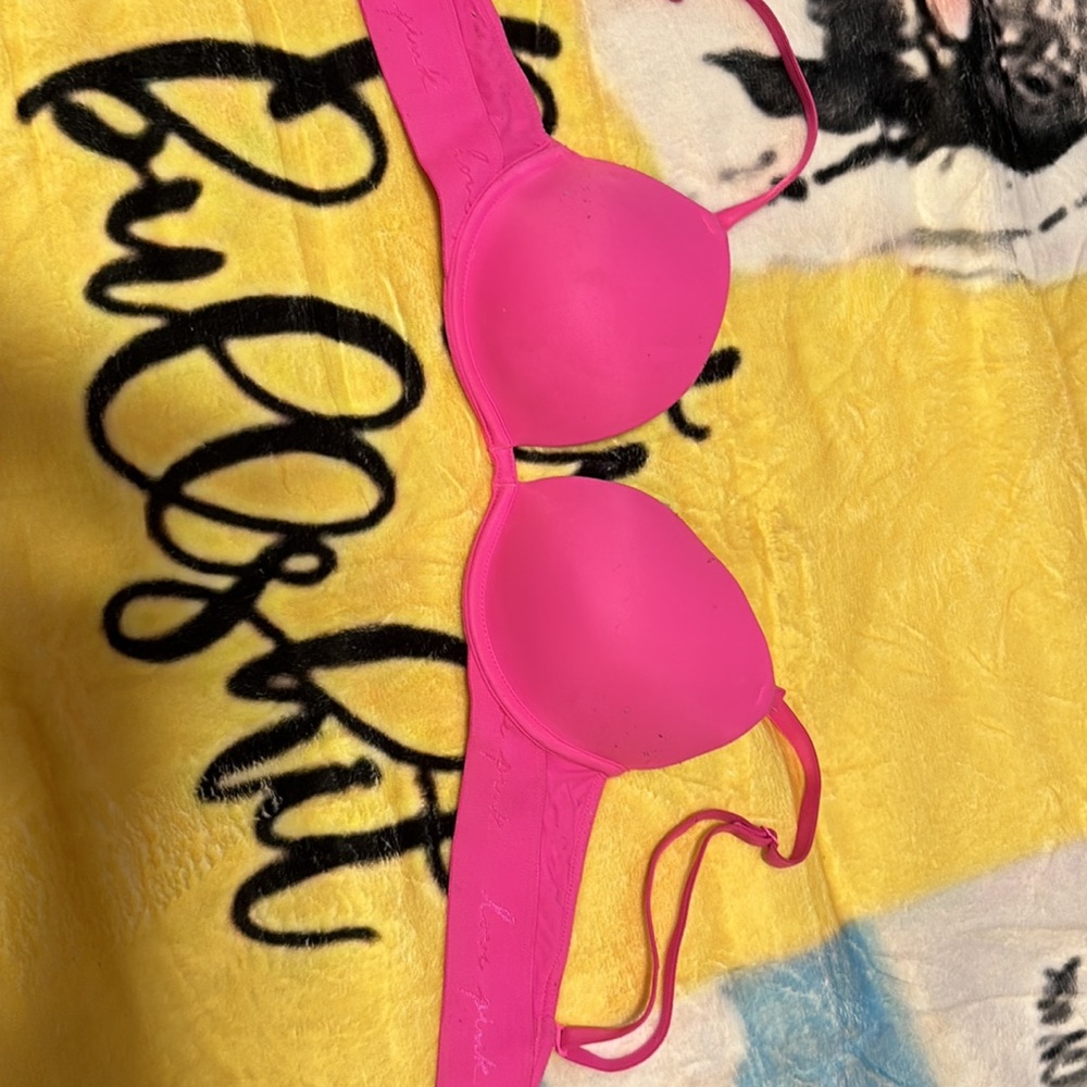 Victoria secret pink 32a